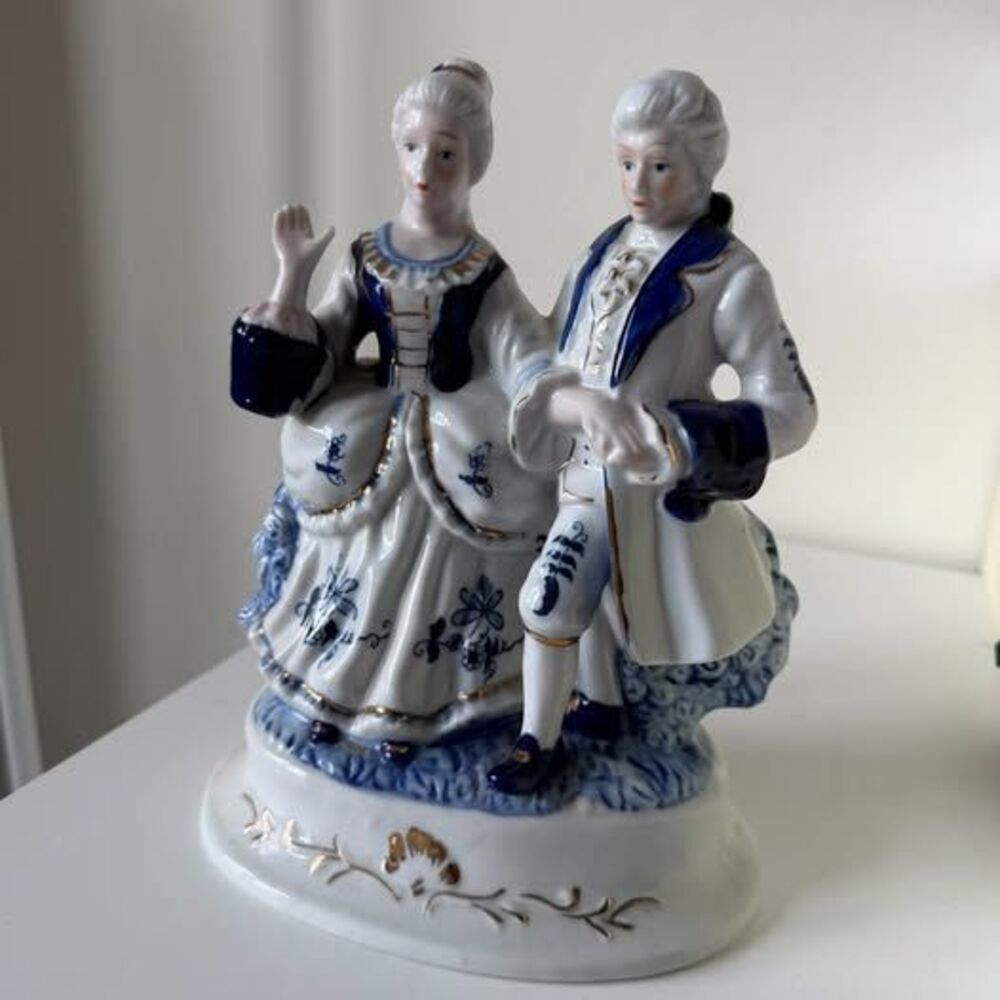 Porcelain Courting Couple Figurine – Cobalt Blue & White with 24K Gold Trim